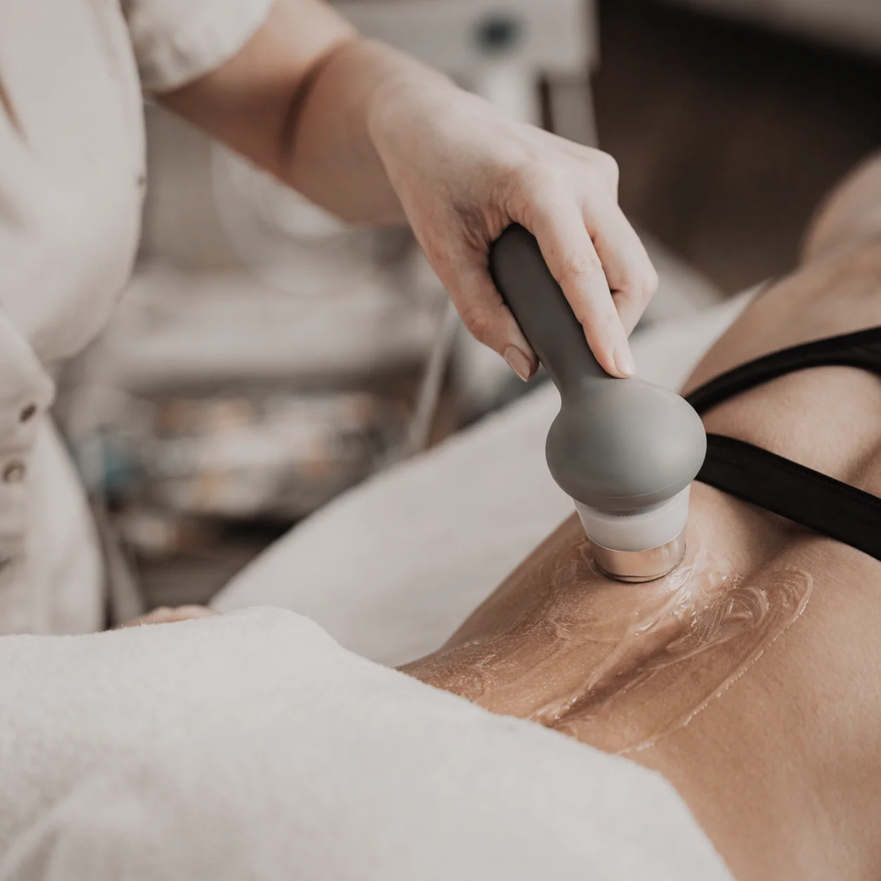 Vakuuma terapija_ķermeņa procedūras_Beauty atelier Riga